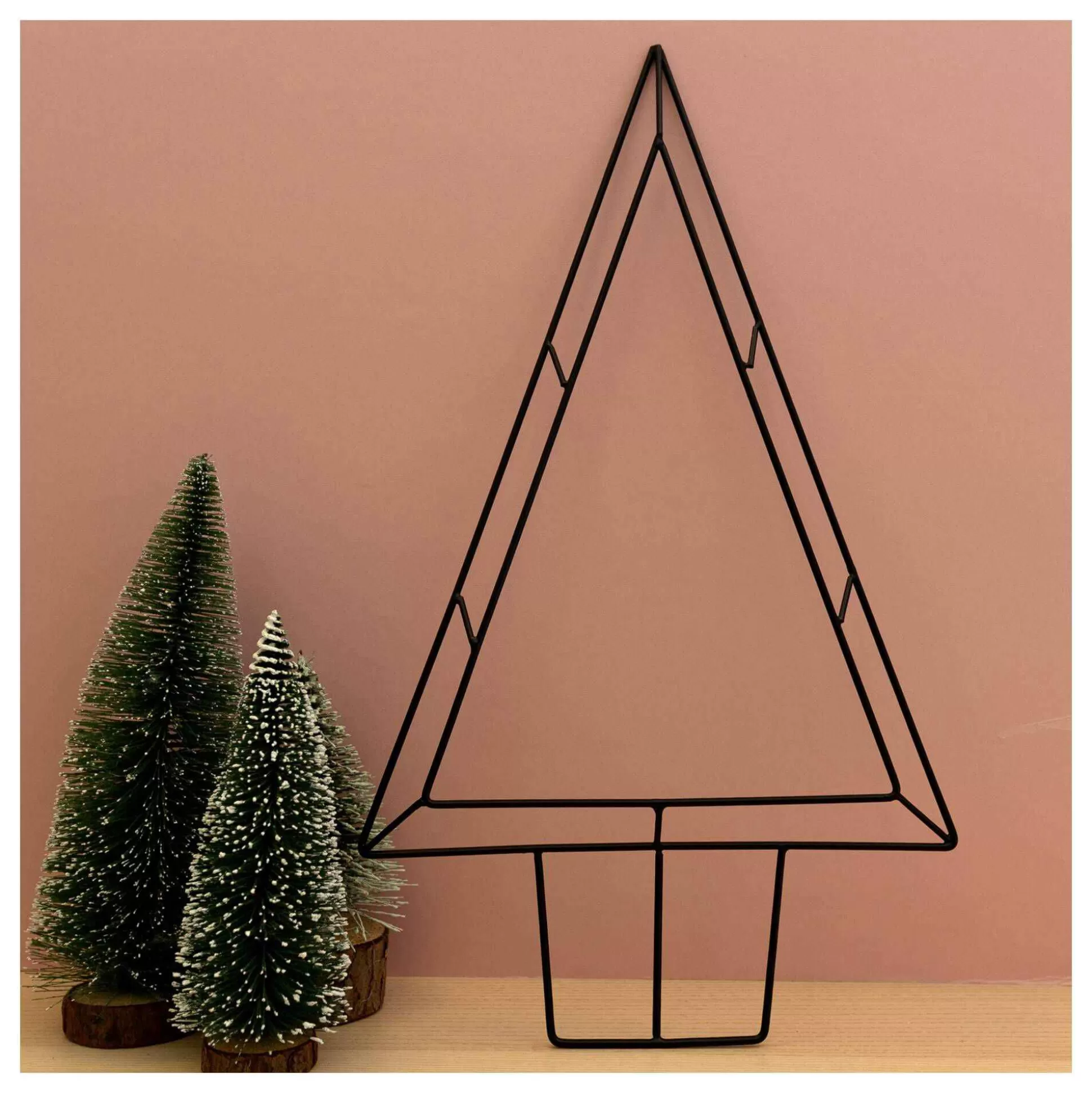 black_layered_metal_tree_wreath_base_44cm_2.webp Black Layered Metal Tree Wreath Base 44Cm-Hobbycraft Best