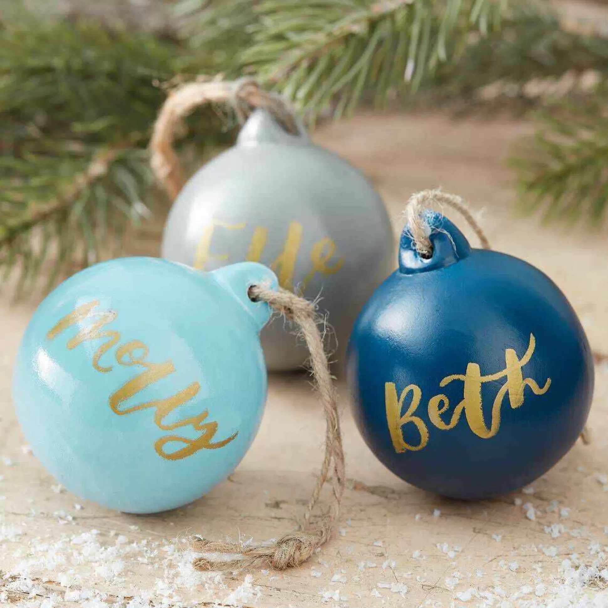 ceramic_baubles_with_jute_3_pack_4-1.webp Ceramic Baubles With Jute 3 Pack-Hobbycraft Sale