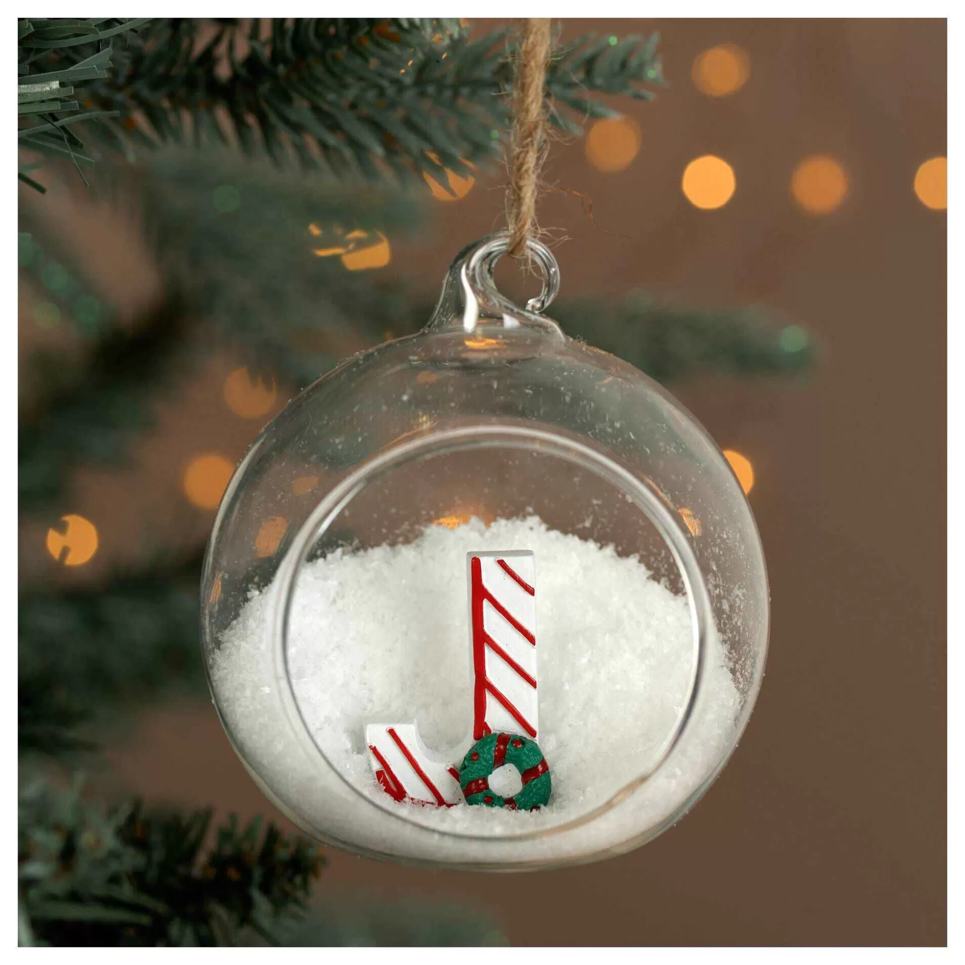 christmas_resin_letter_j_decoration_4cm_2.webp Christmas Resin Letter J Decoration 4Cm-Hobbycraft Flash Sale