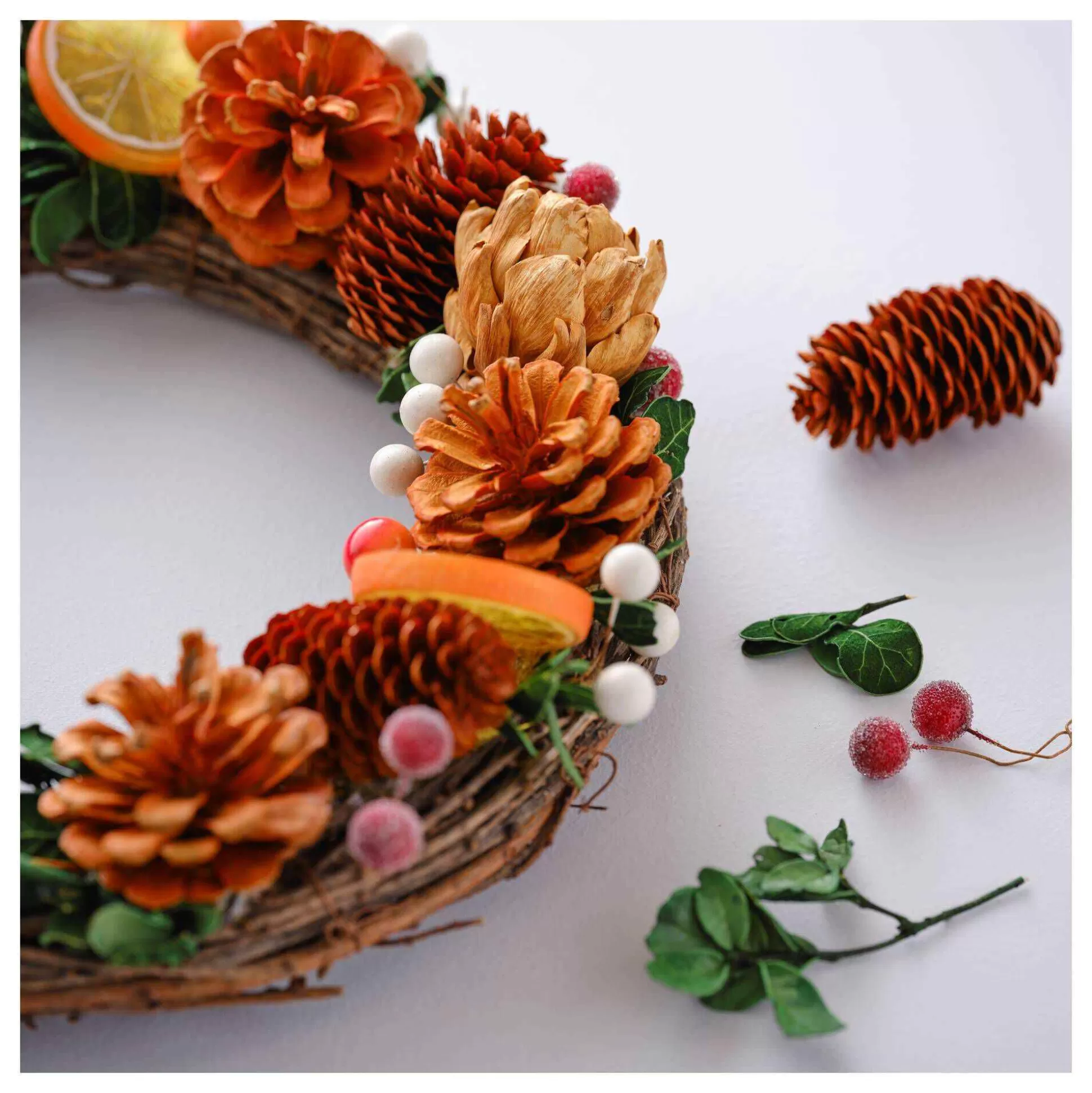 Natural Wreath Kit-Hobbycraft Clearance